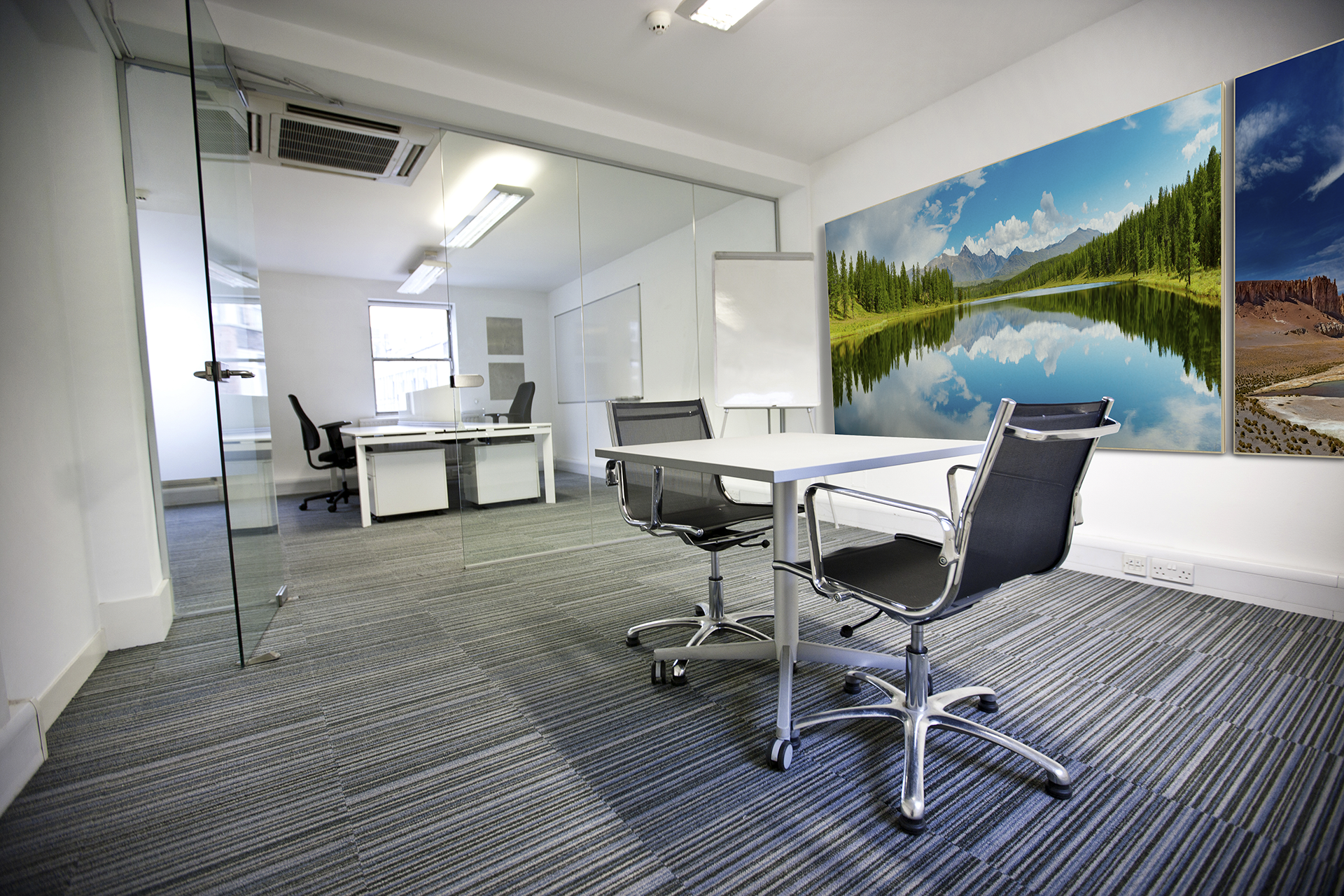 stil vergaderen met akoestische fotopanelen